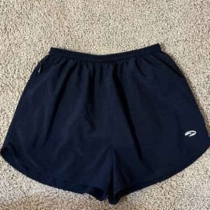 Brooks Women’s athletic shorts size Medium